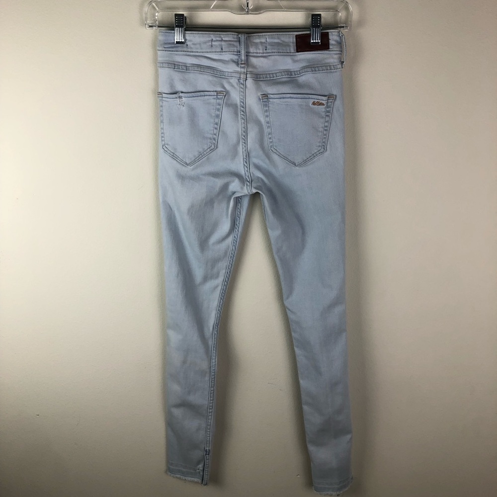Hollister High-rise Super skinny distressed jeans size 24 light wash grunge - Picture 11 of 16